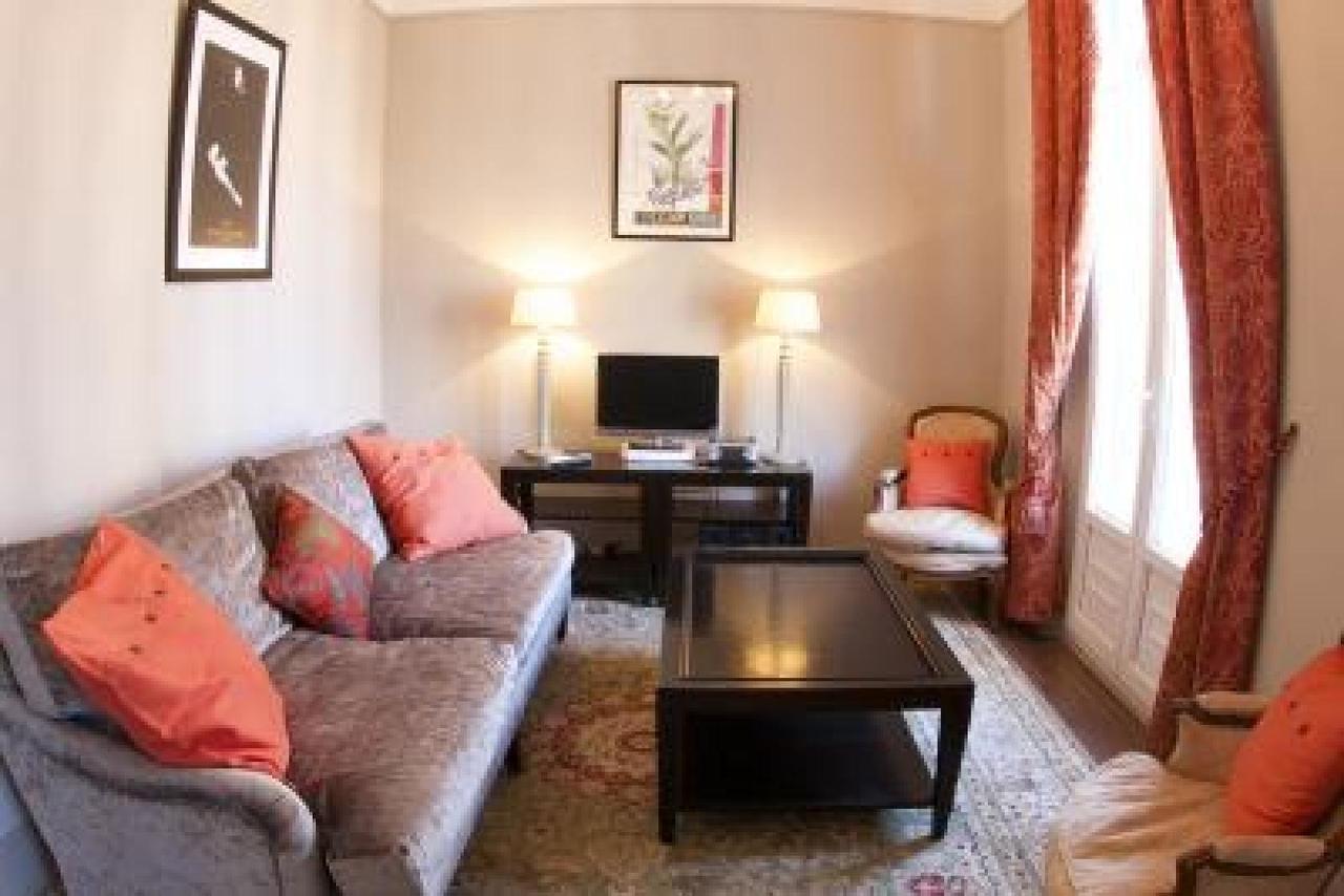 Carnot 14 Appartement *